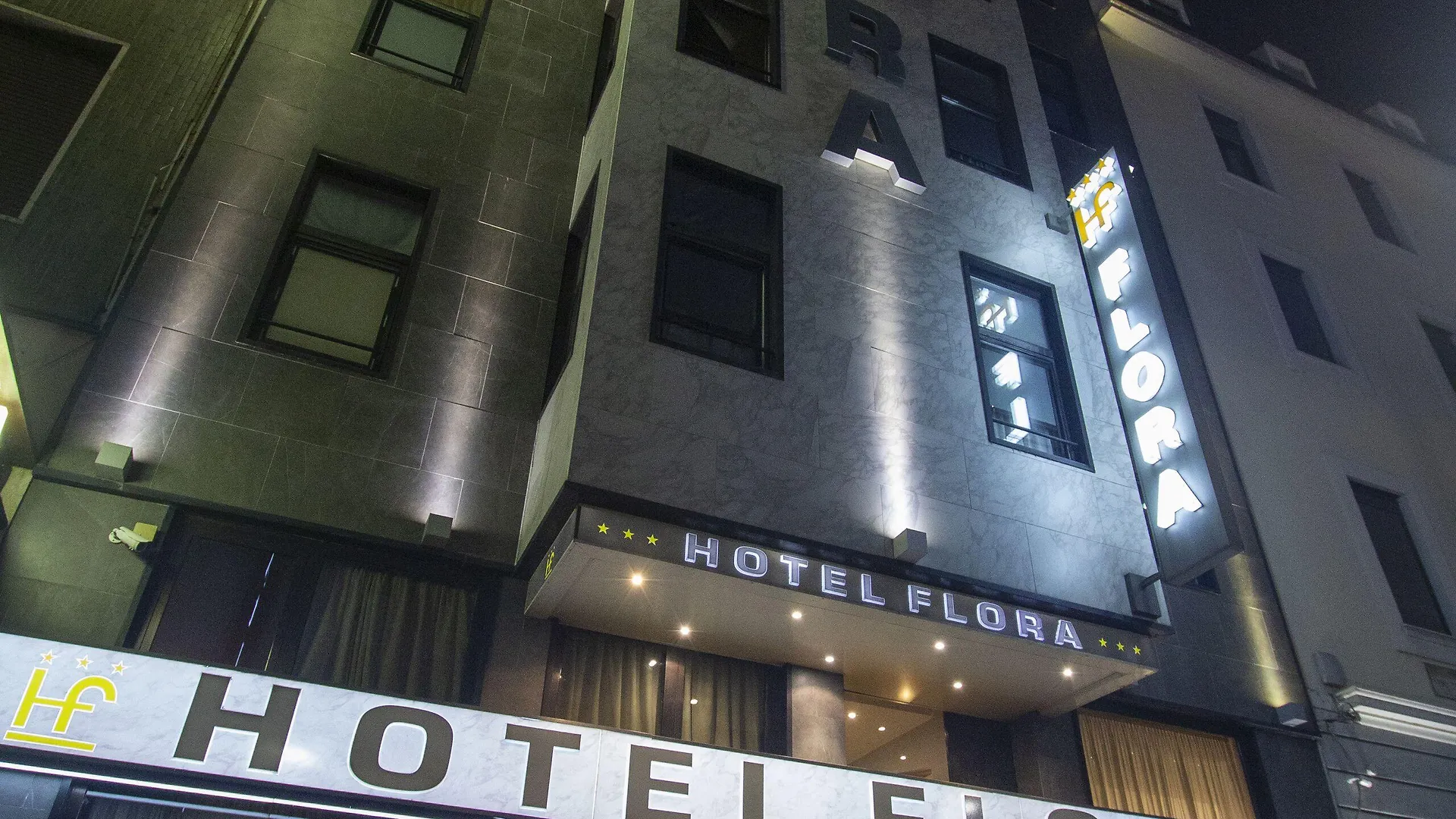 Staying Near Giardini Montanelli: 15 Airport Hotels a Confronto