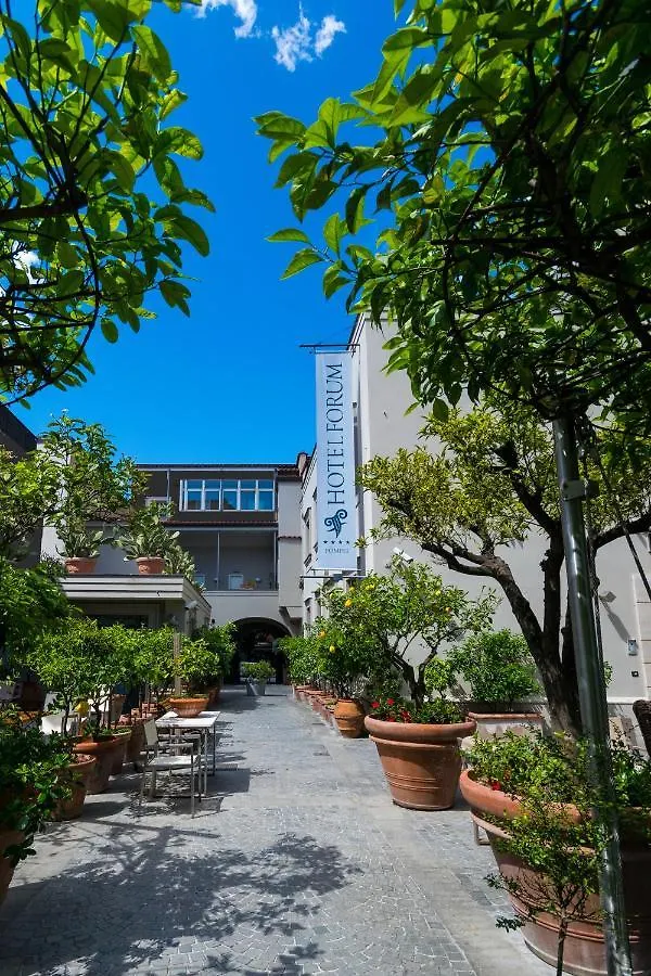6 Hotel 4 Stelle vicino alla Casa del Menandro a Pompei