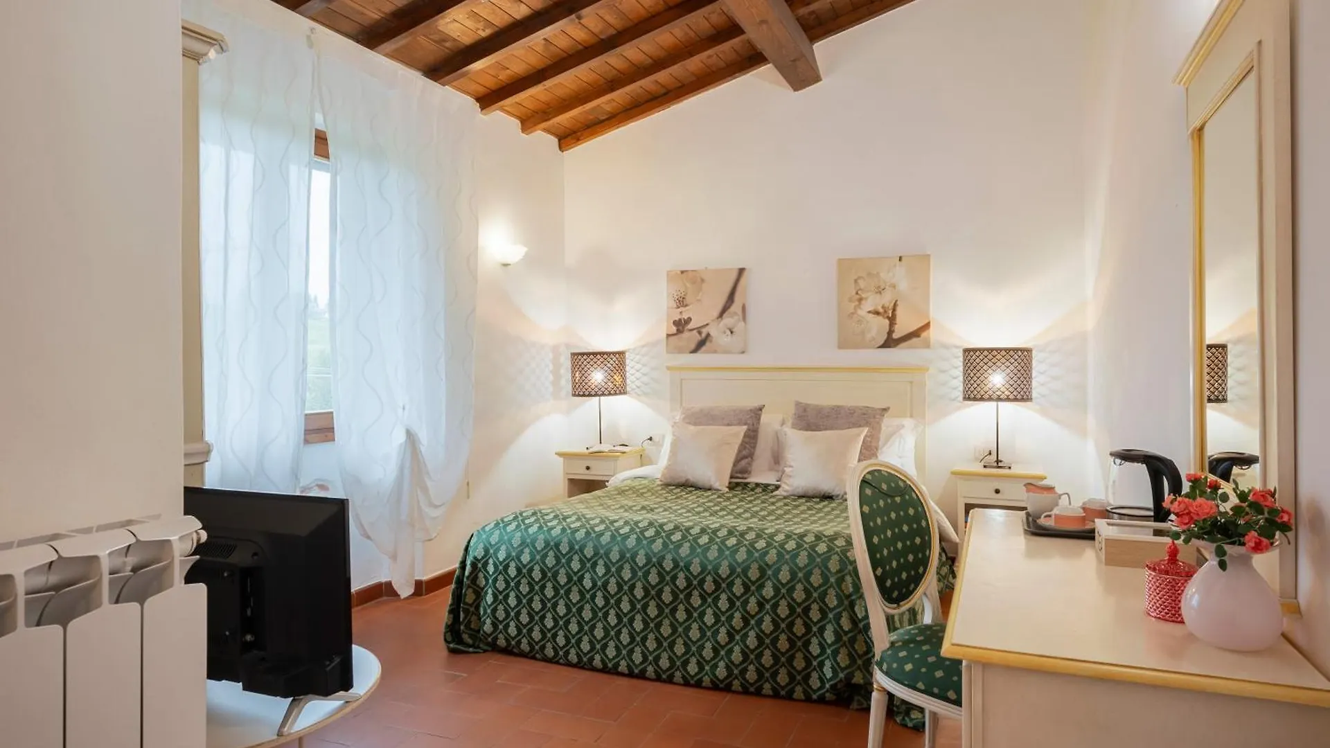 Soggiornare in Toscana: 15 Hotel per Coppie a Confronto