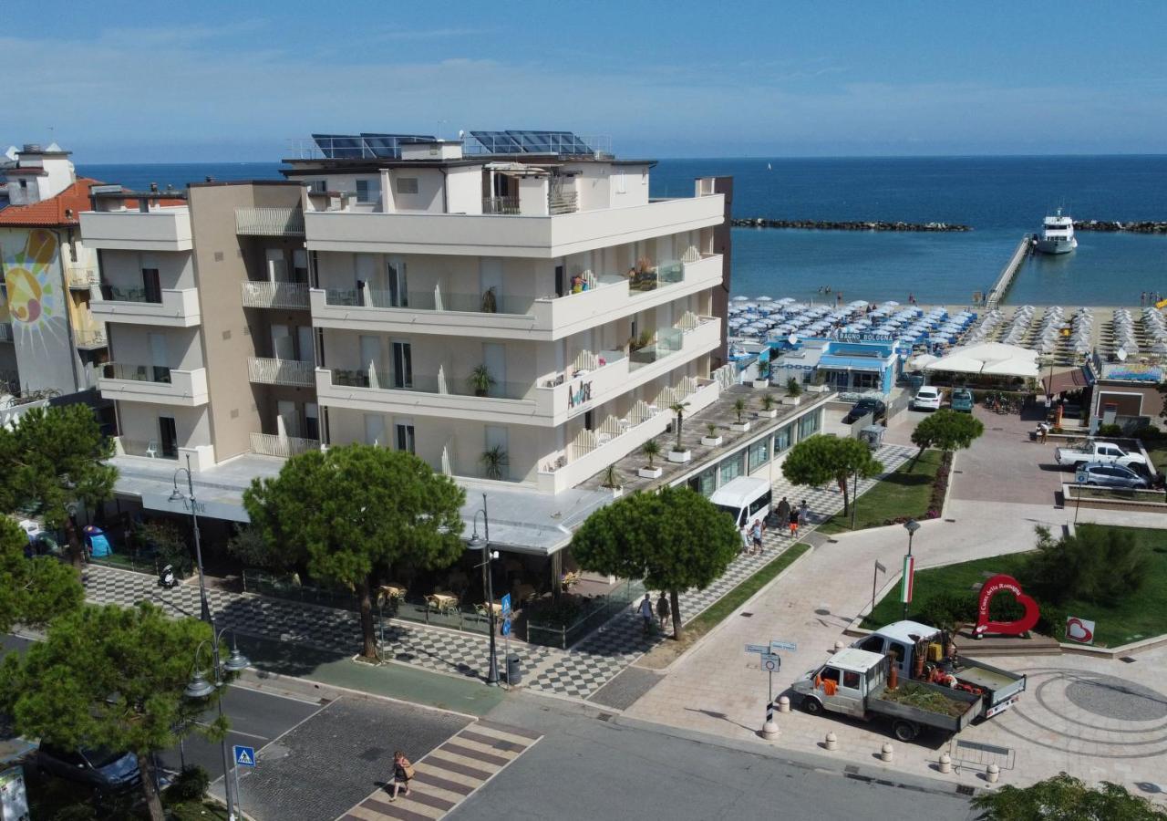 Soggiornare a Cesenatico: 6 Hotel sul Mare a Confronto