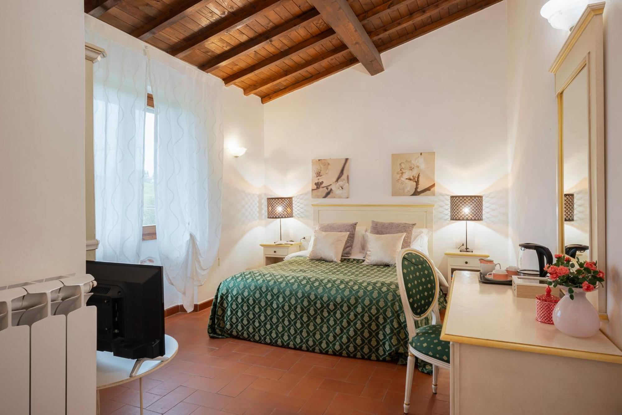 Soggiornare in Toscana: 15 Hotel per Coppie a Confronto